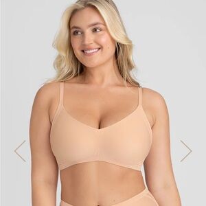 NWOT Honeylove Silhouette Bra